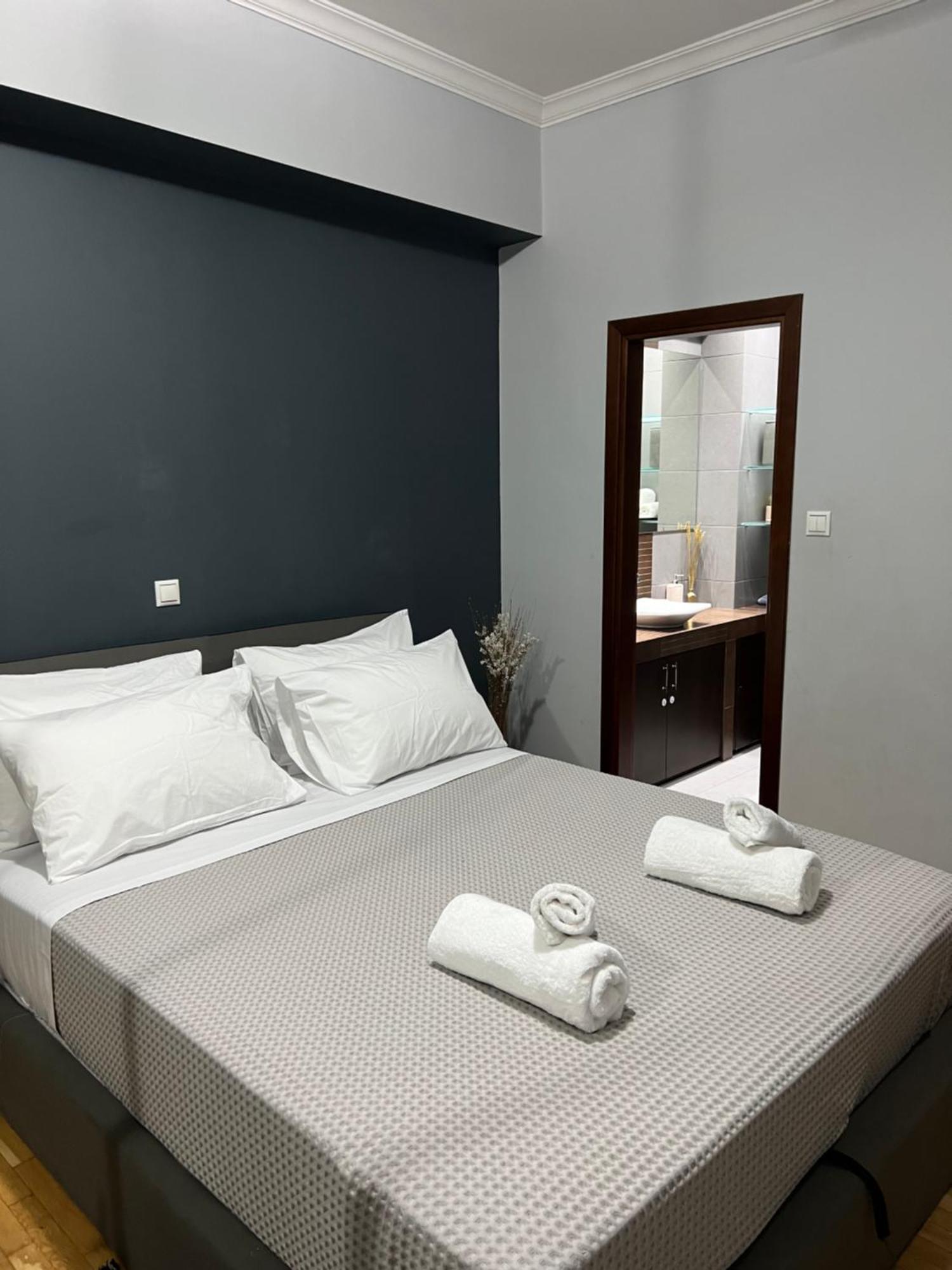 Marina Zeas Seaview House-Marinaq Apartment Piraeus Bagian luar foto