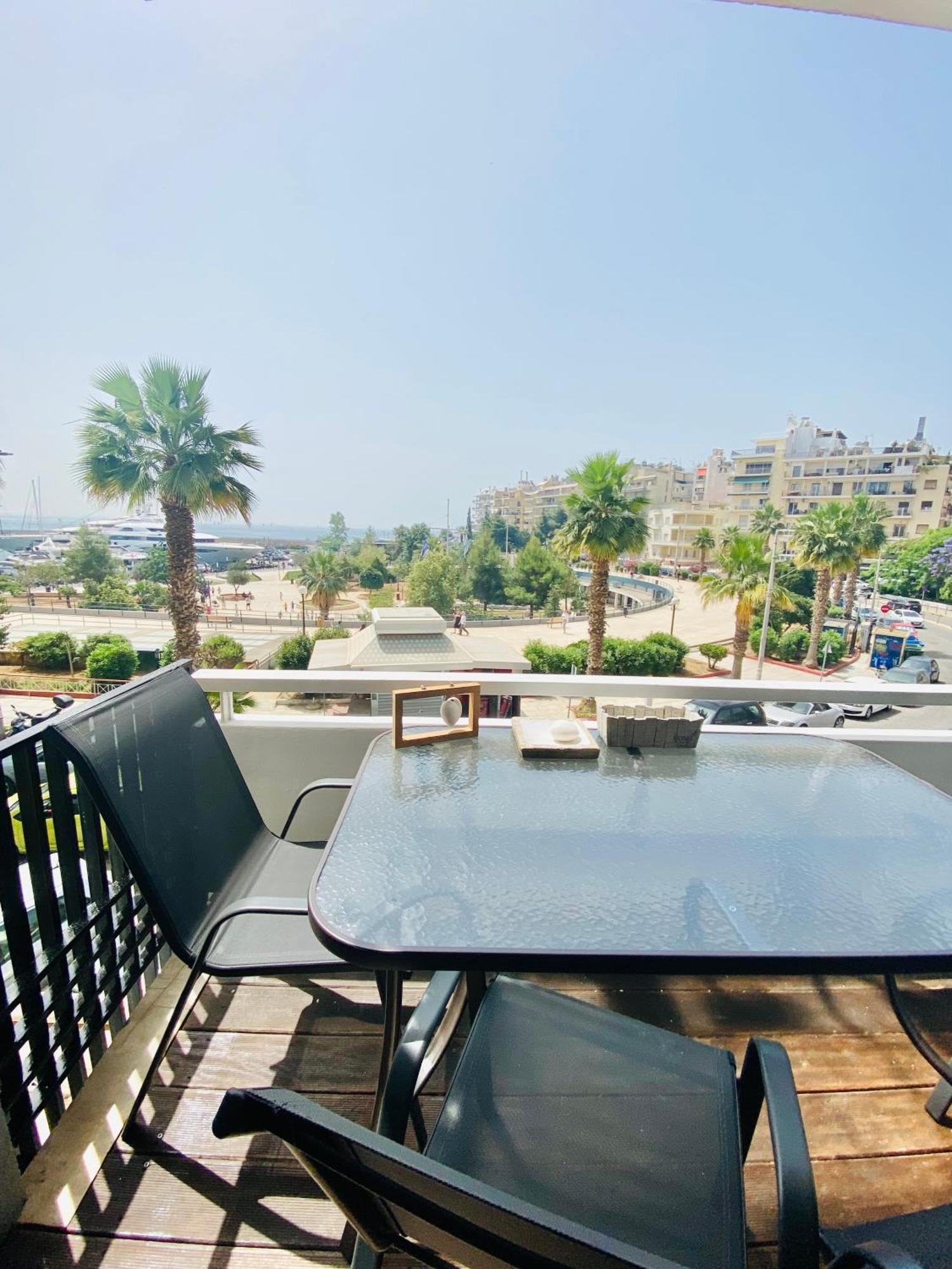 Marina Zeas Seaview House-Marinaq Apartment Piraeus Bagian luar foto